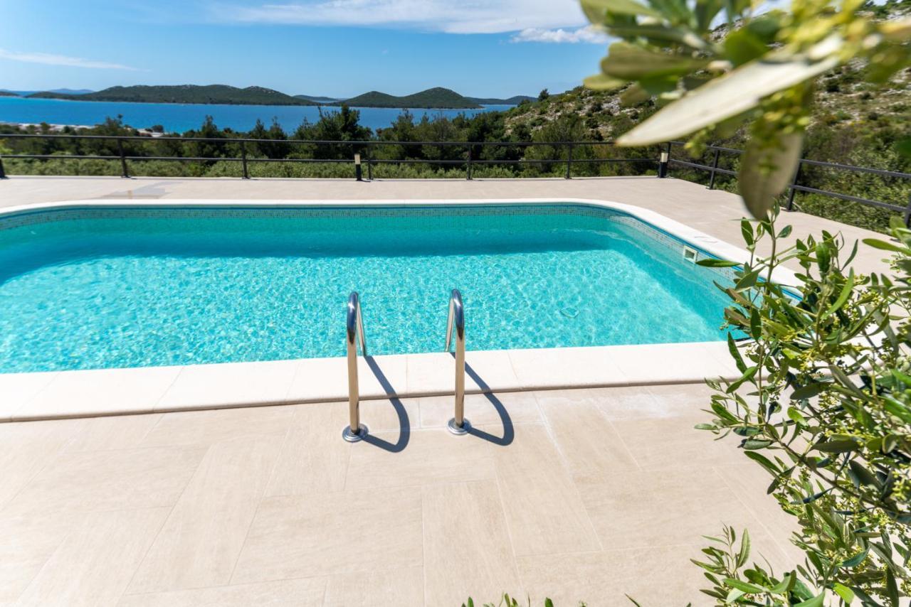 Holiday Home Svemir Drage Exterior photo