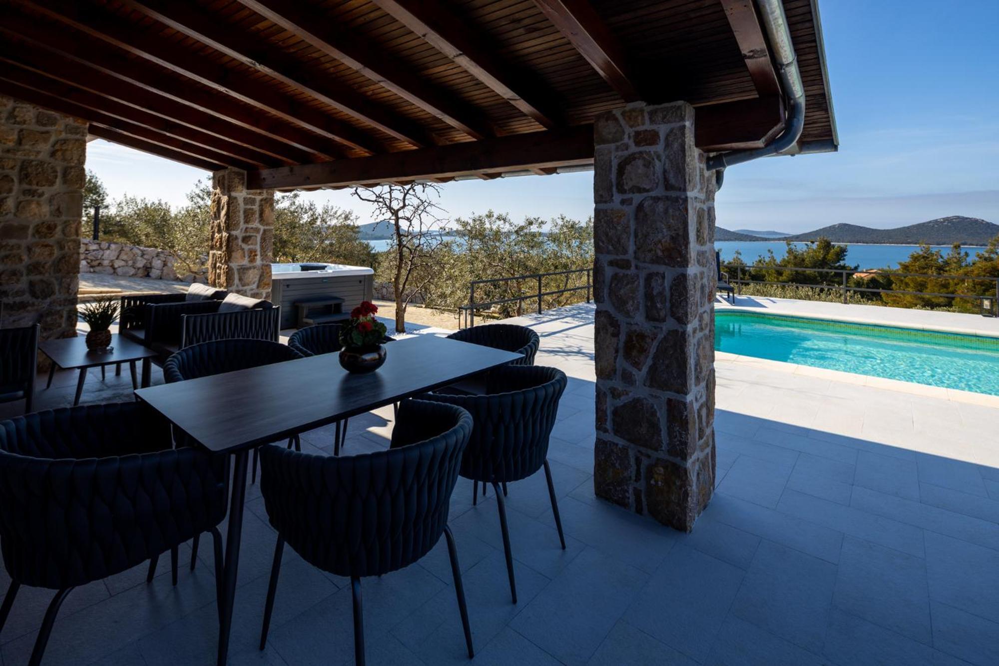 Holiday Home Svemir Drage Exterior photo